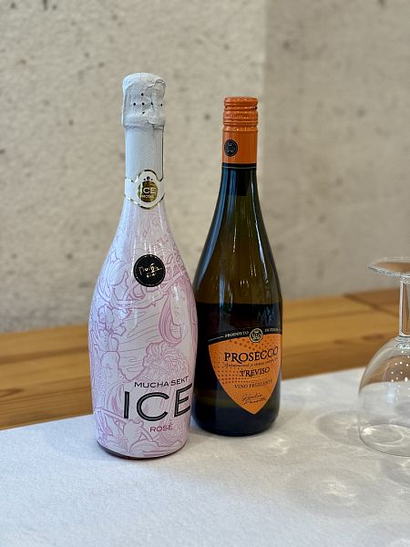 Bohatá nabídka alkoholických i nealkoholických nápojů