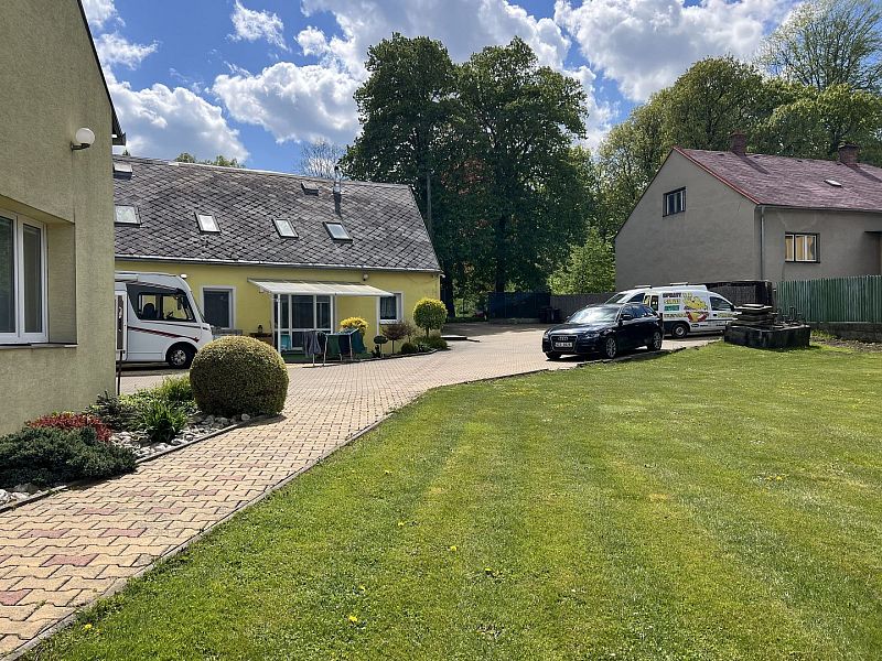 Romantické místo pro svatební obřad, hostinu i party