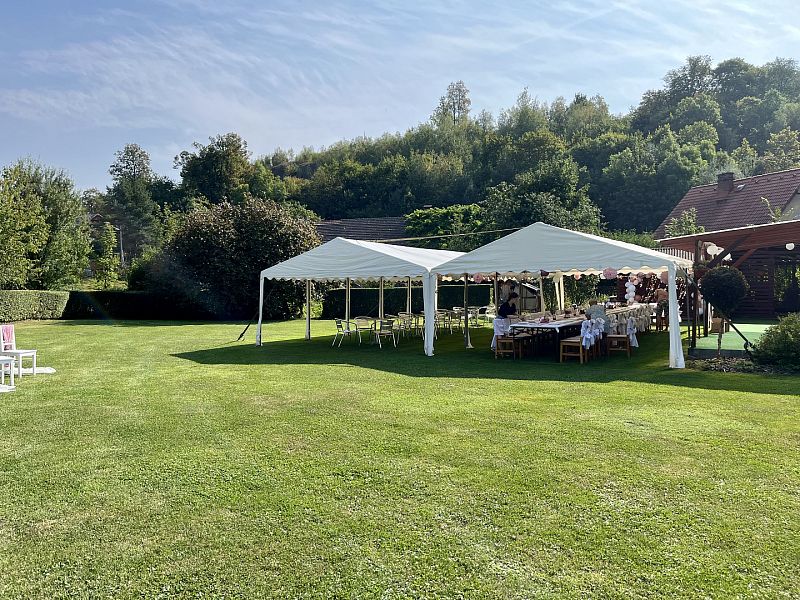 Romantické místo pro svatební obřad, hostinu i party
