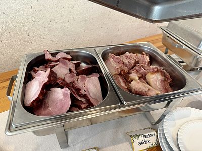 Firemní večírek a catering Moravská Třebová: Realizace pro firmu Abner v Penzionu V Podzámčí