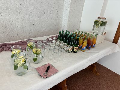 Kouzelná svatba s hostinou a rautem