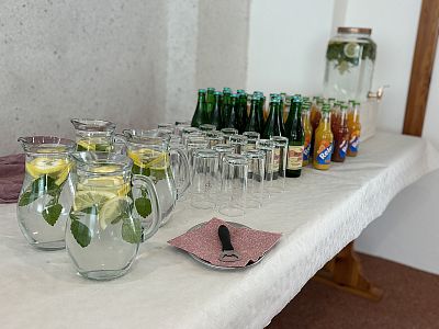 Kouzelná svatba s hostinou a rautem