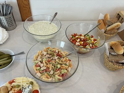 Kouzelná svatba s hostinou a rautem
