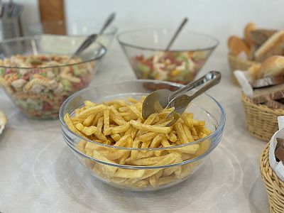 Kouzelná svatba s hostinou a rautem